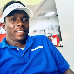 Meet your Posher, Bouba